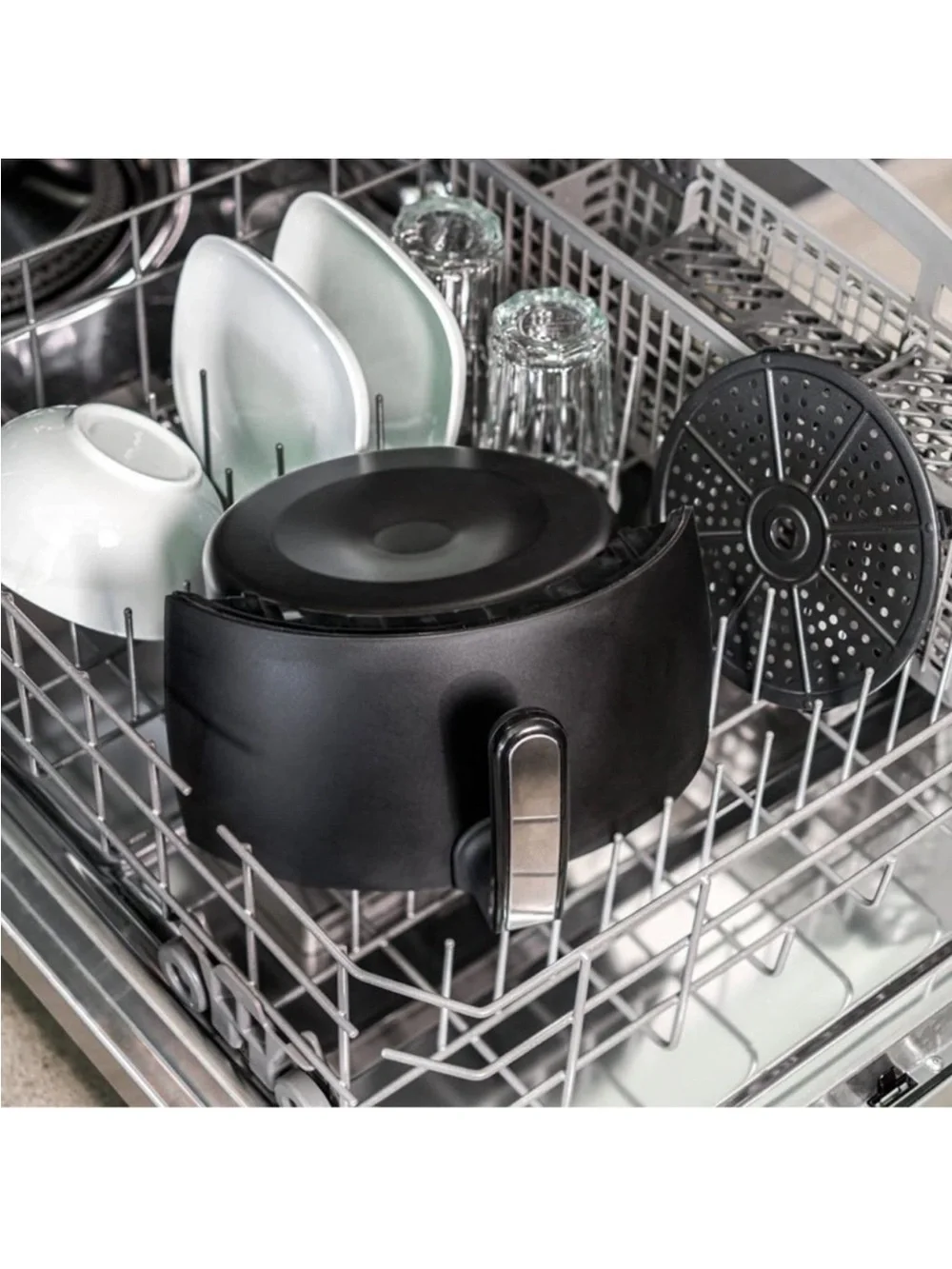 New Bella Pro Series 4.2 qt Air Fryer - Matte Black Broil Bake Reheat Fast Cook